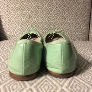 Bloch Shoes - Bloch Ballet Flats in Light Green Patent Leather Bloch Shoes - Bloch Ballet Flats in Light Green Patent Leather